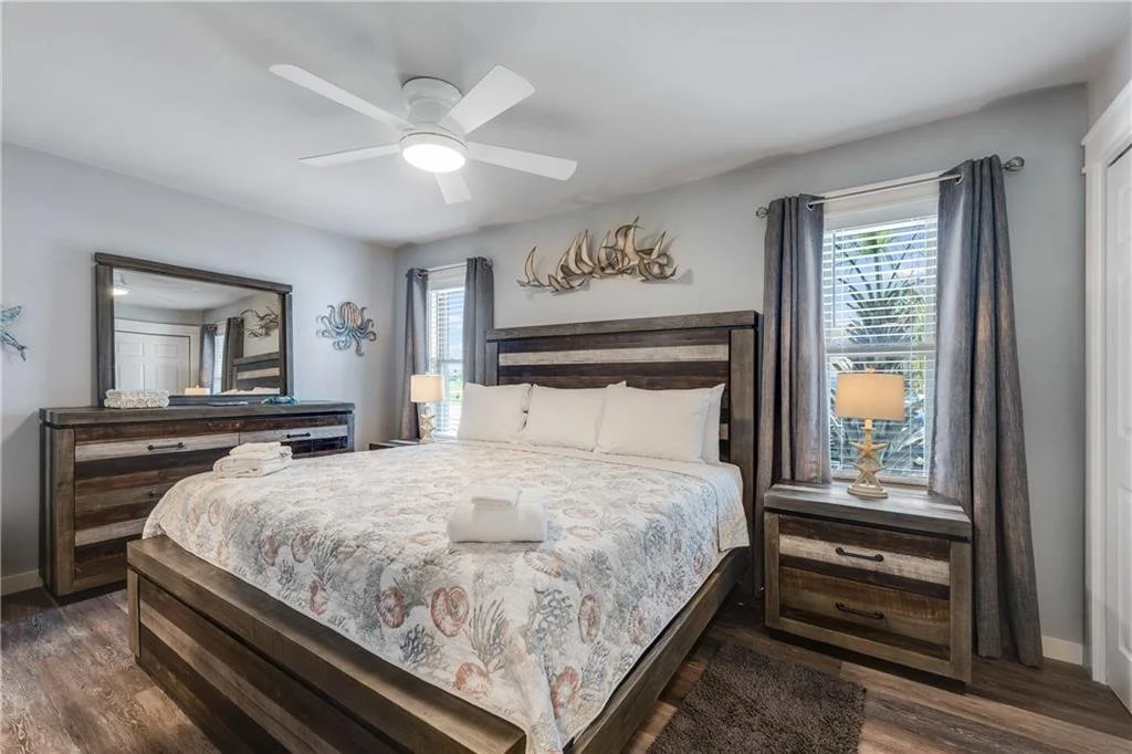 128 Courtyard Condos 15.jpg