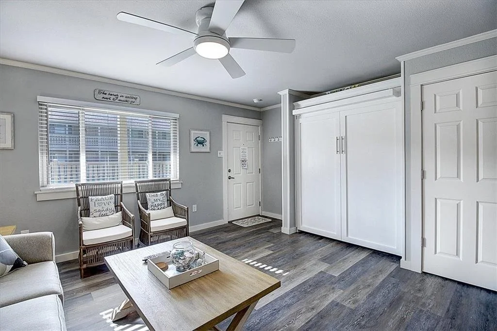 129 Courtyard Condos 3.jpg