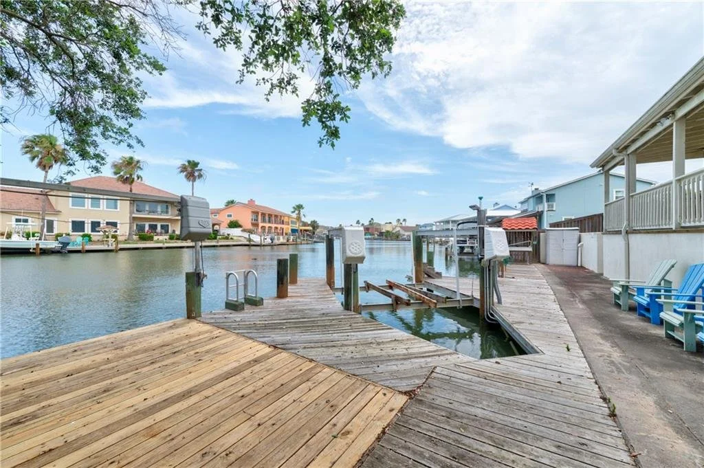 305 Marina 15.jpg