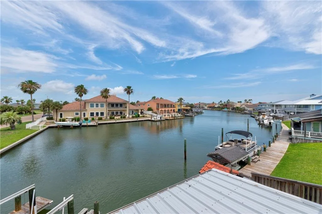 305 Marina 31.jpg