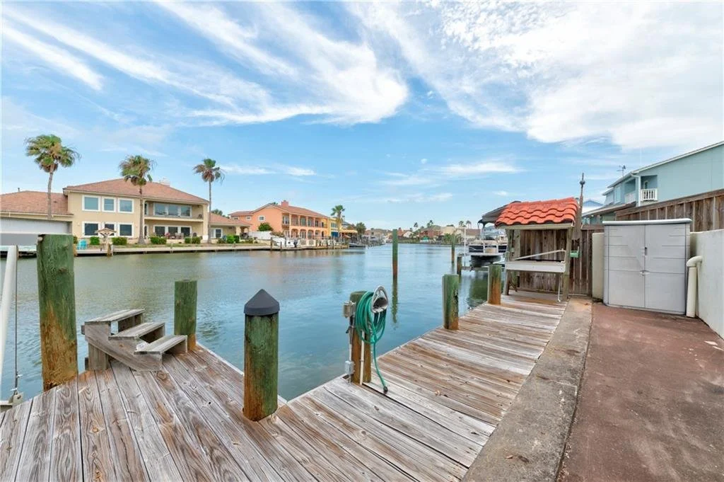 305 Marina 34.jpg