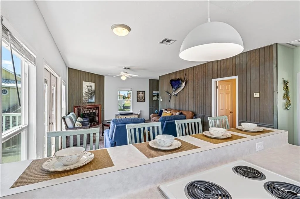909 Whispering Sands 7.jpg