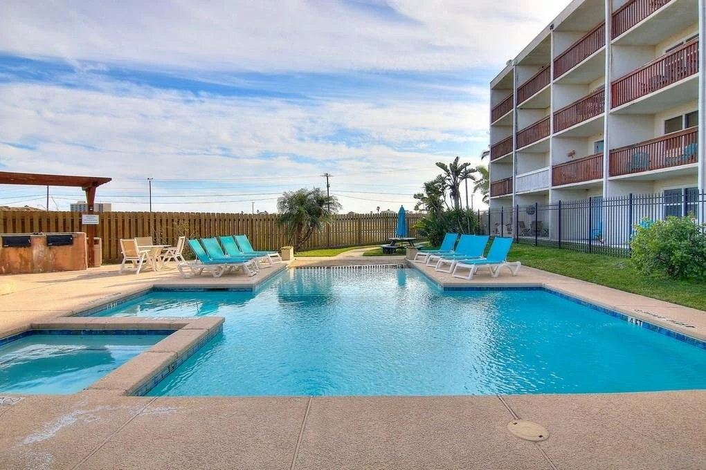 115 Sea Breeze Suites 24.jpg