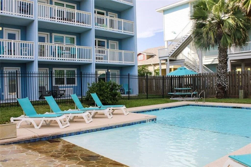 115 Sea Breeze Suites 26.jpg