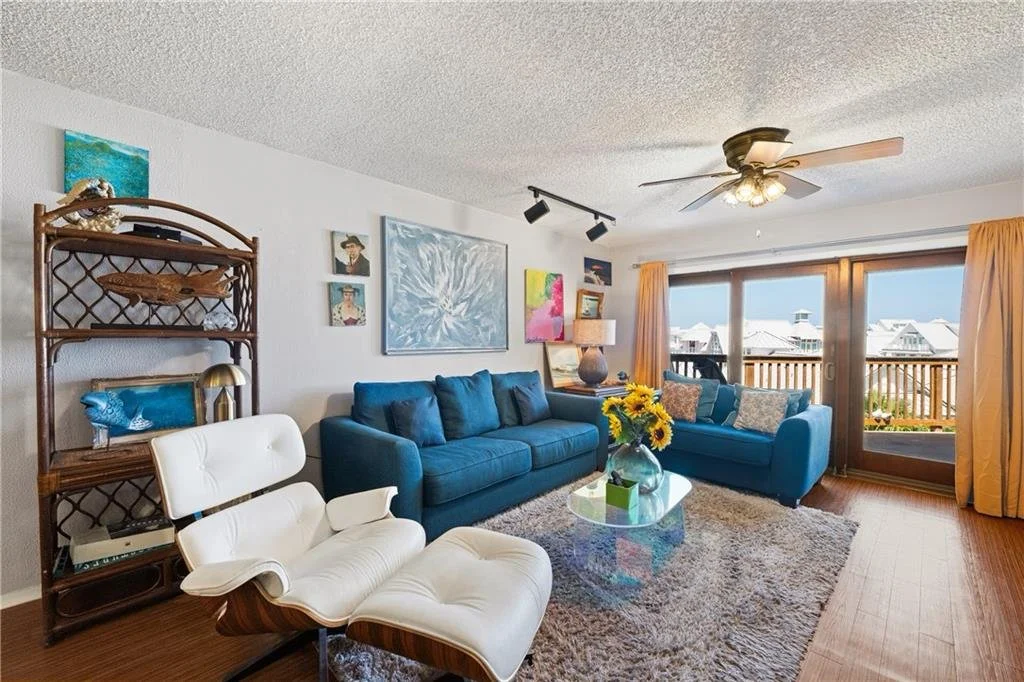 305, La Mirage 13.jpg