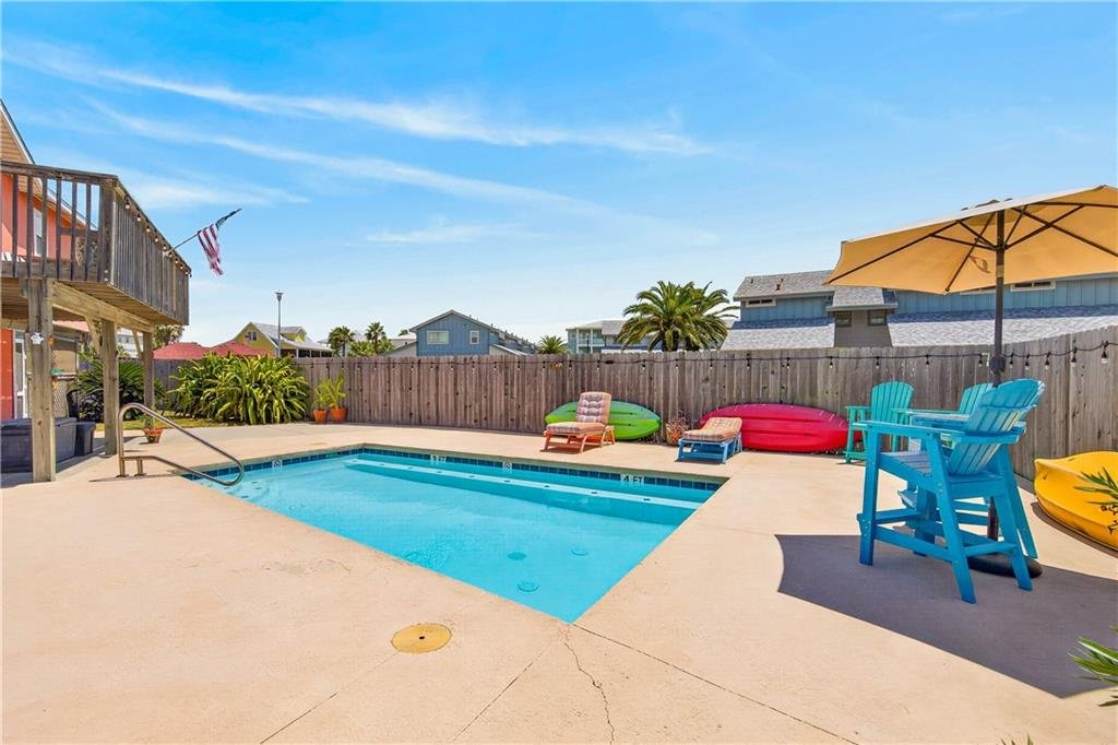 702 Parkplace 3.jpg