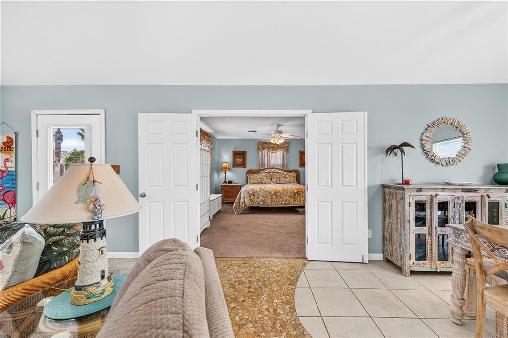 702 Parkplace 18.jpg