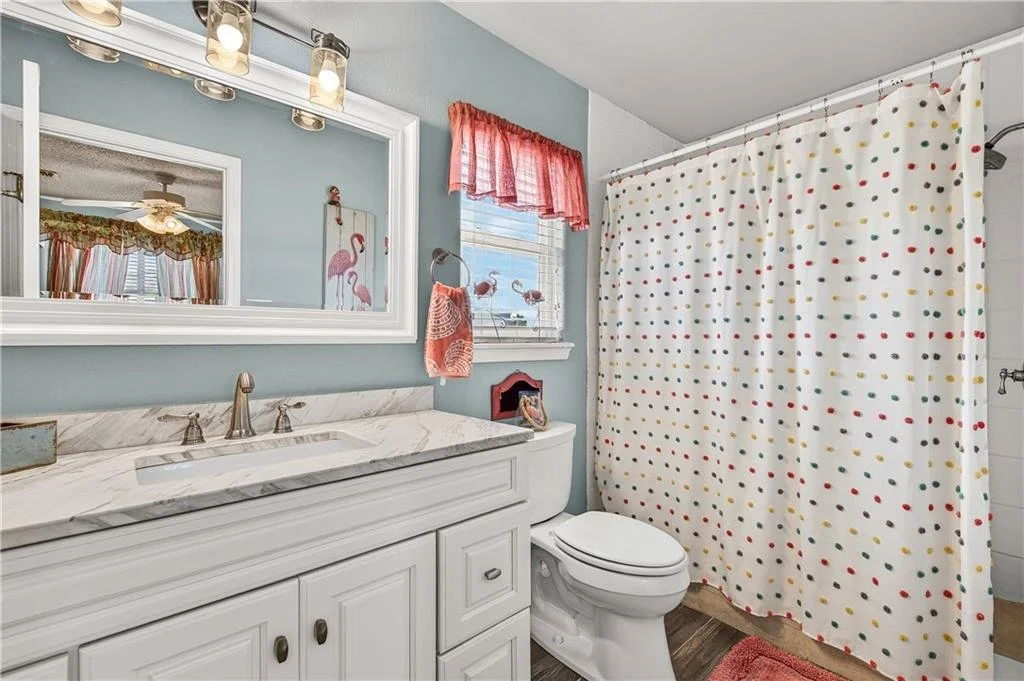 702 Parkplace 23.jpg