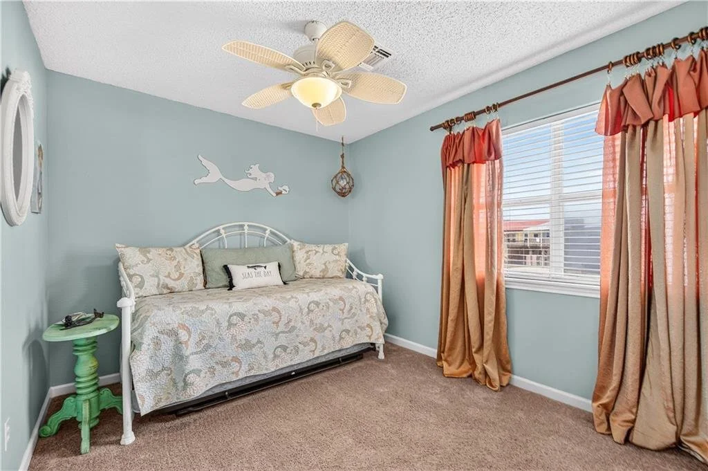 702 Parkplace 26.jpg