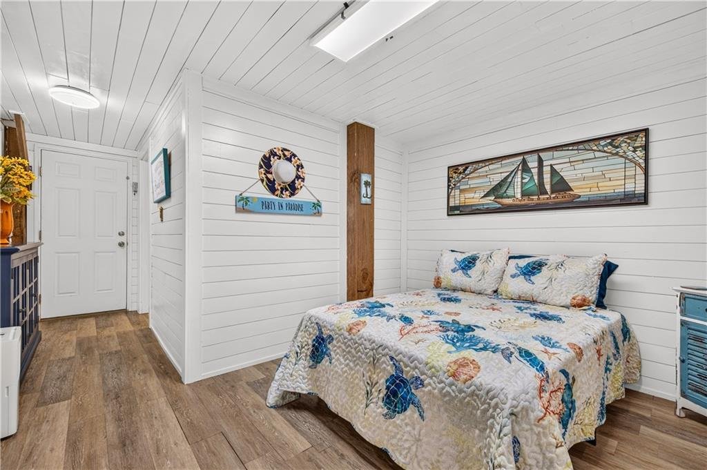 702 Parkplace 34.jpg