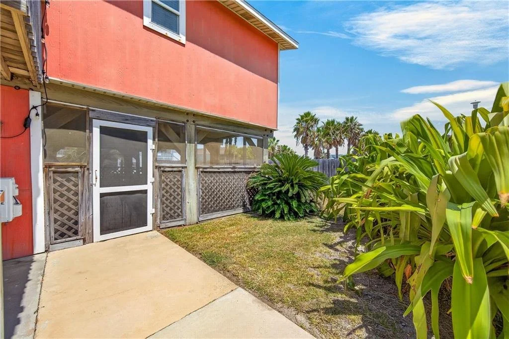 702 Parkplace 36.jpg