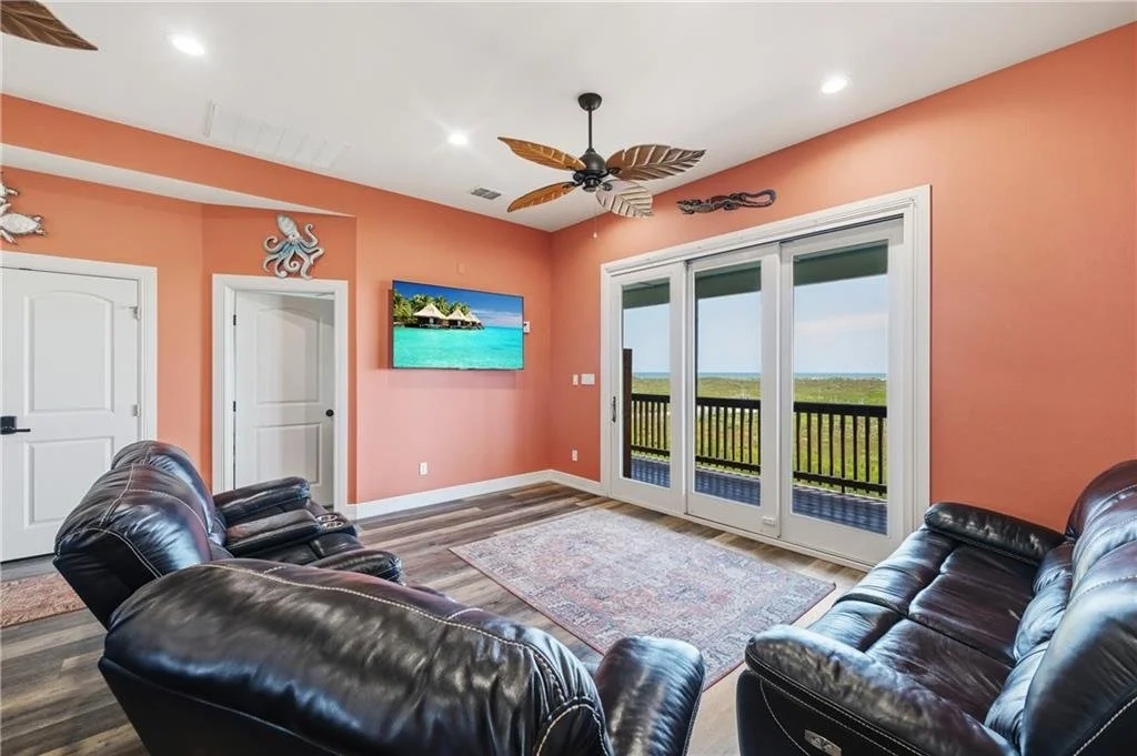149 Breezy Ct 9.jpg