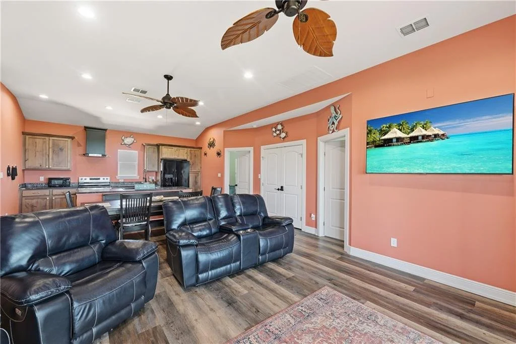 149 Breezy Ct 10.jpg