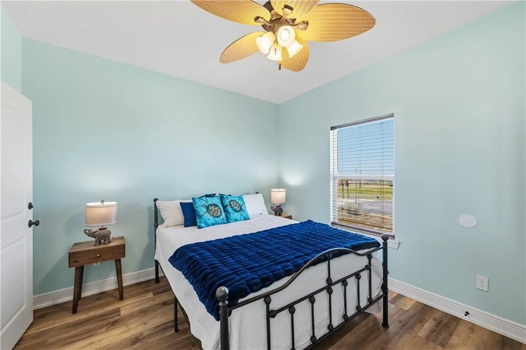 149 Breezy Ct 21.jpg