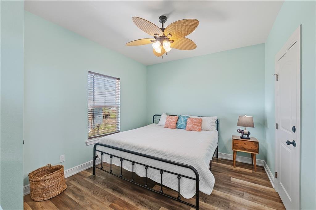 149 Breezy Ct 23.jpg