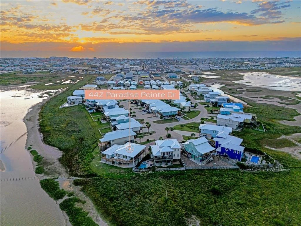 442 Paradise Pointe
