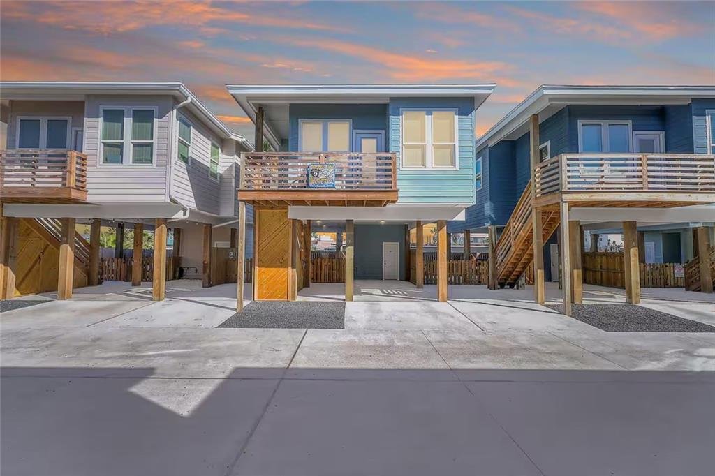 Sandcastle Cove Condos, Unit 9, 1624 S Eleventh St