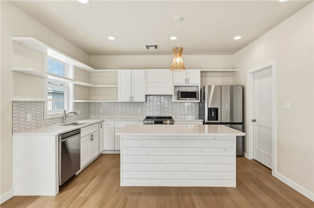 Unit 2, Palms at Old Town 14.jpg