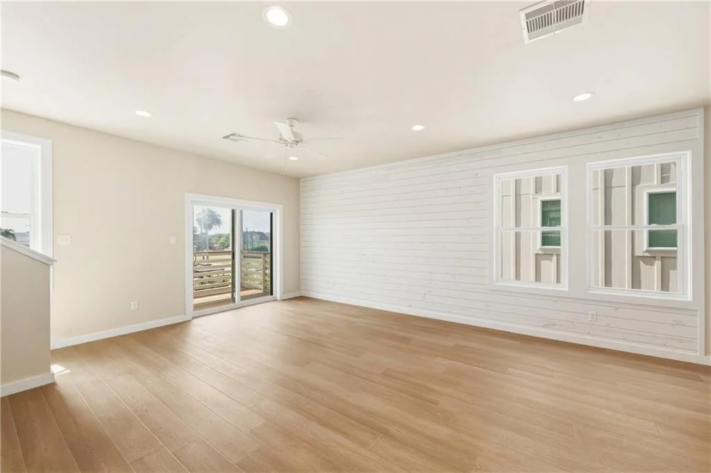Unit 2, Palms at Old Town 28.jpg