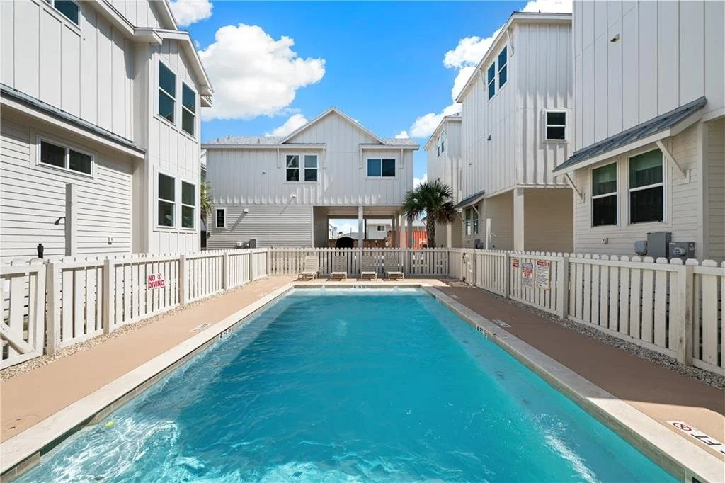 Unit 2, Palms at Old Town 47.jpg