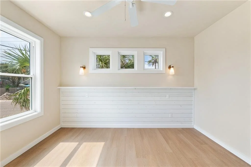 Unit 4, Palms at Old Town 9.jpg