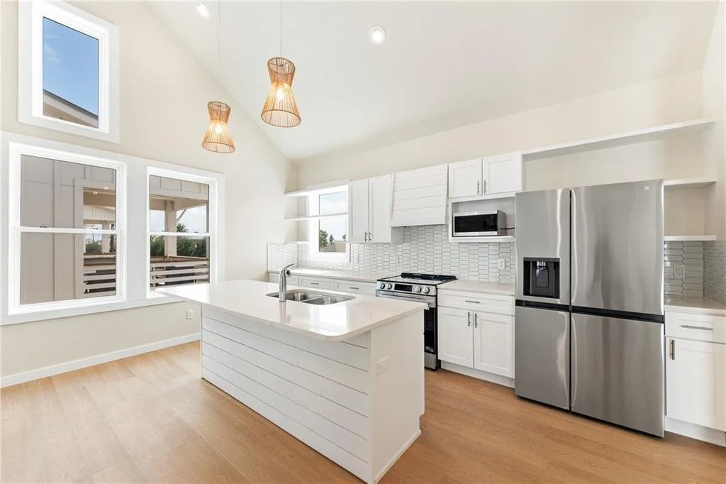 Unit 4, Palms at Old Town 13.jpg