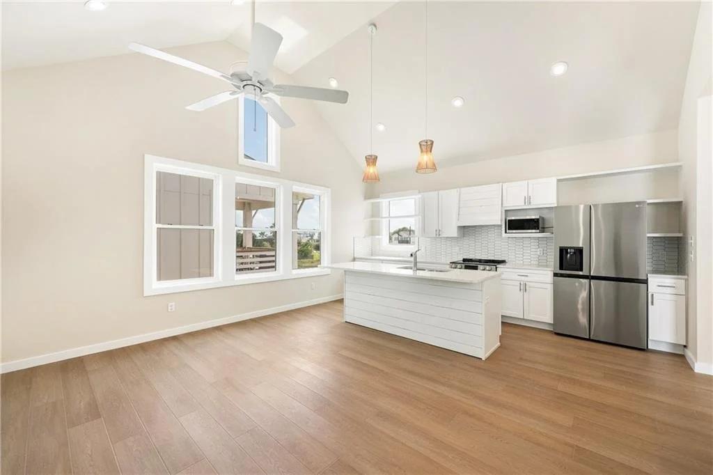 Unit 4, Palms at Old Town 26.jpg