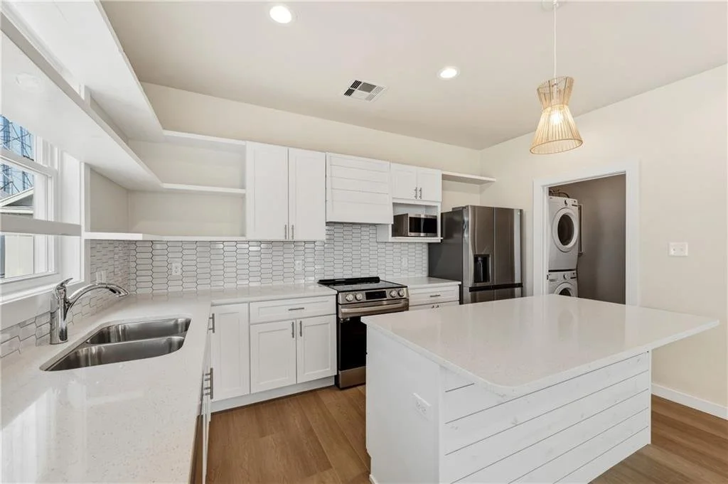 Unit 2, Palms at Old Town 16.jpg