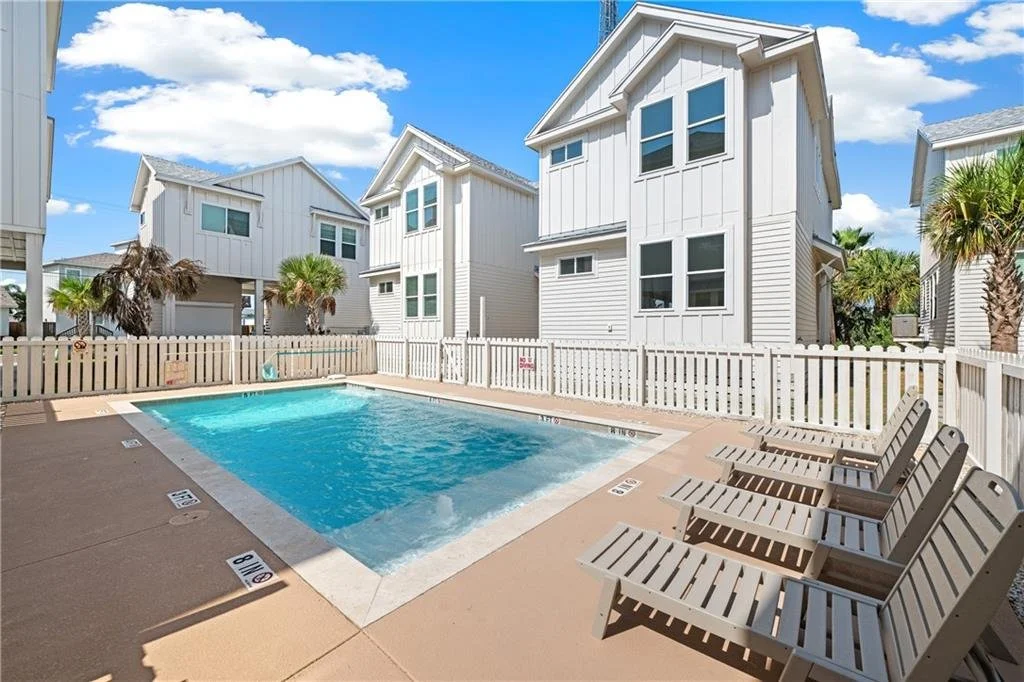 Unit 4, Palms at Old Town 45.jpg