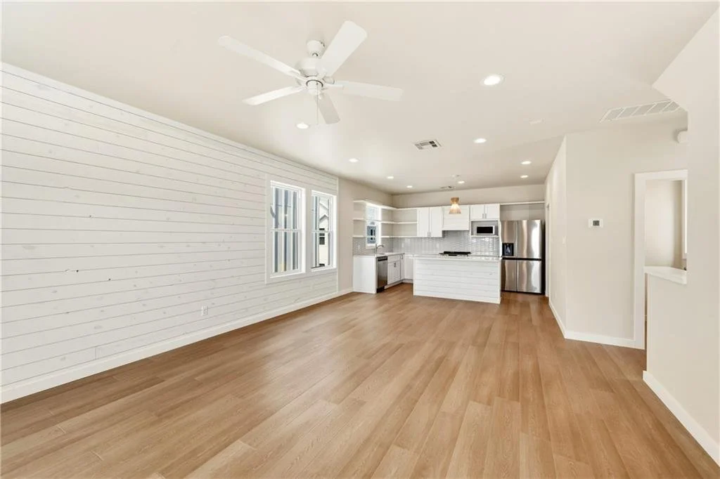 Unit 2, Palms at Old Town 26.jpg