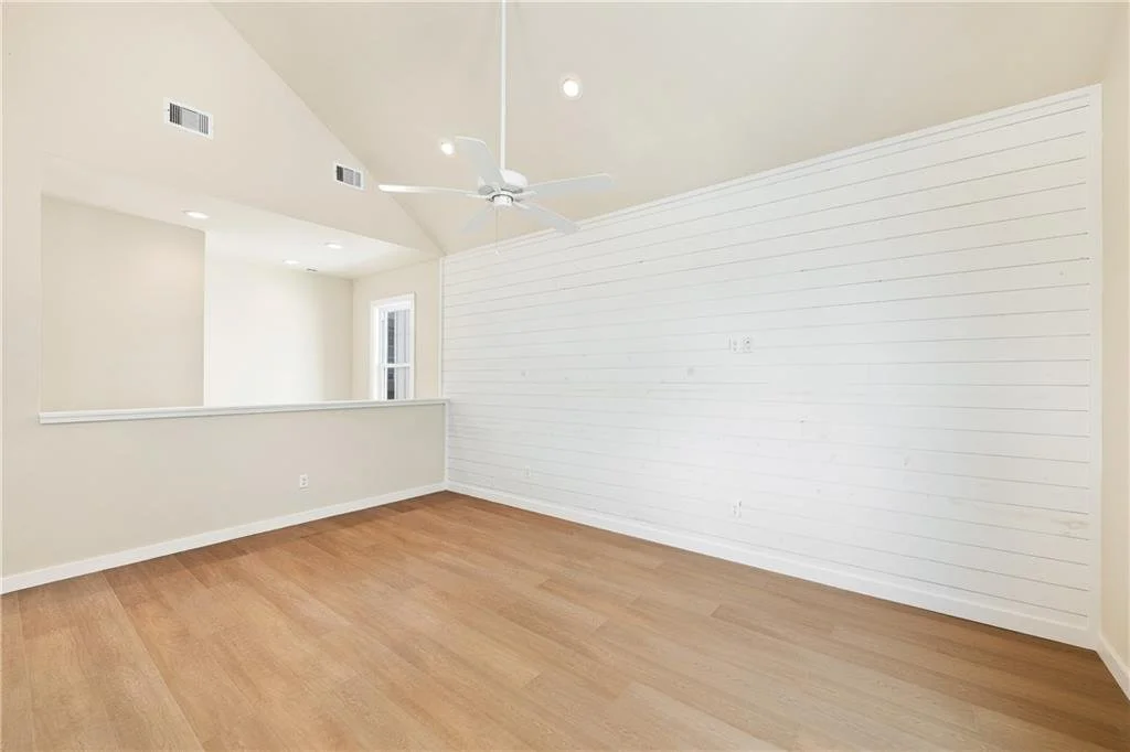 Unit 4, Palms at Old Town 28.jpg