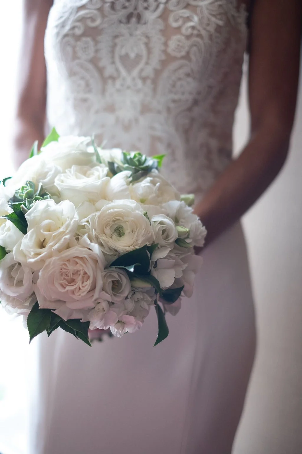 Beautiful bouquette and wedding dress