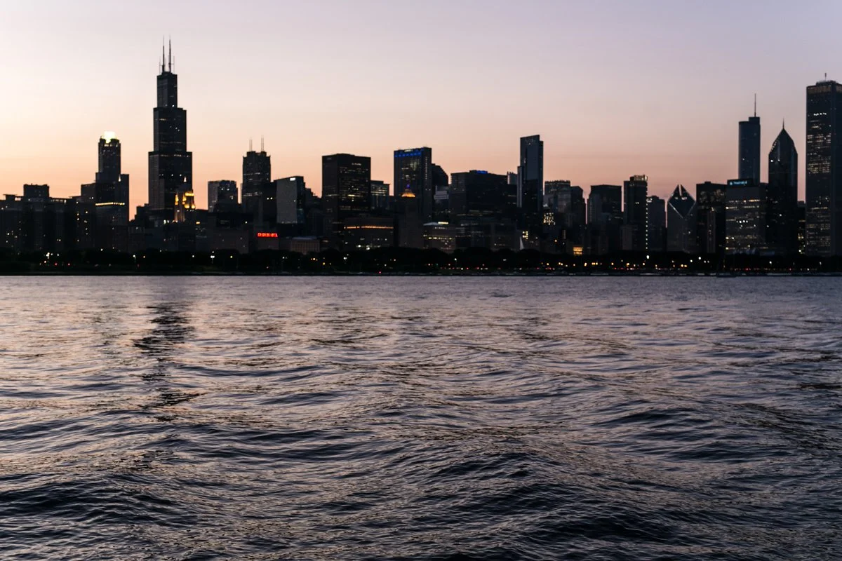 chicagoweddingphotographynearme-01.jpg