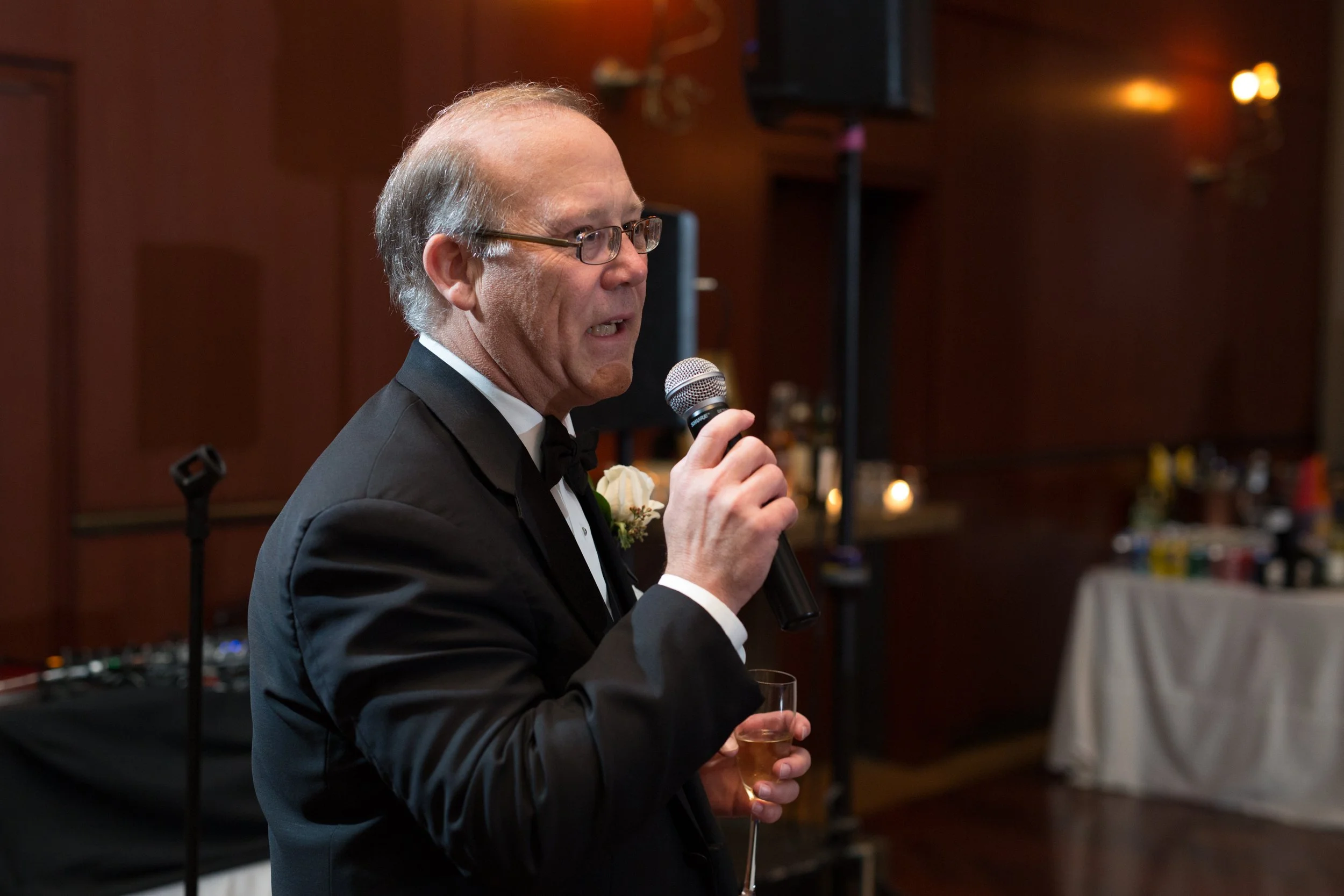 wedding photography, chicago wedding photographers, bridal portrait, newberry library weddings