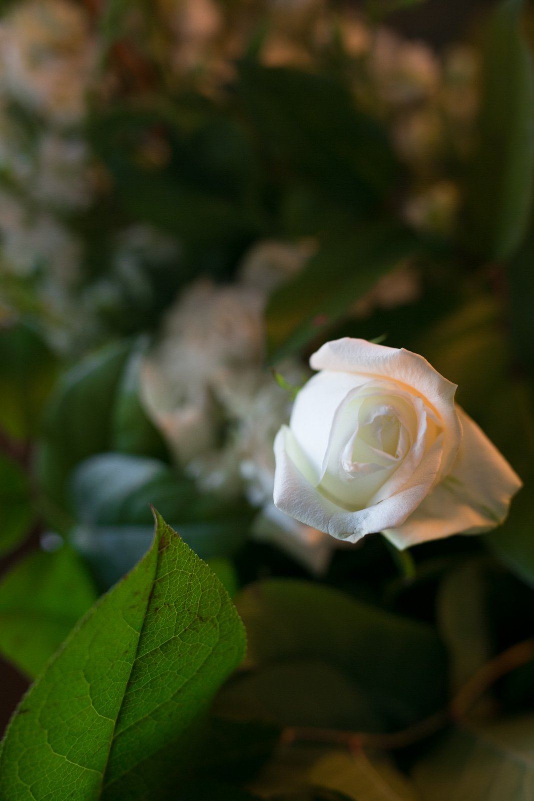 wedding flower centerpiece Cafe Brauer Chicago wedding photography