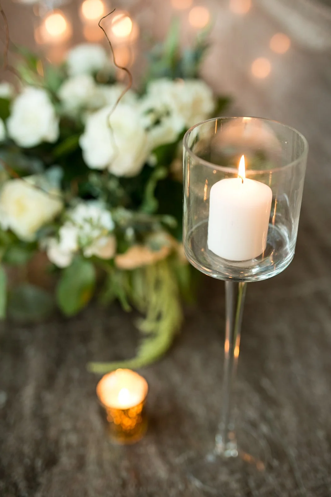 wedding reception table flower centerpieces cafe brauer wedding photographer cost