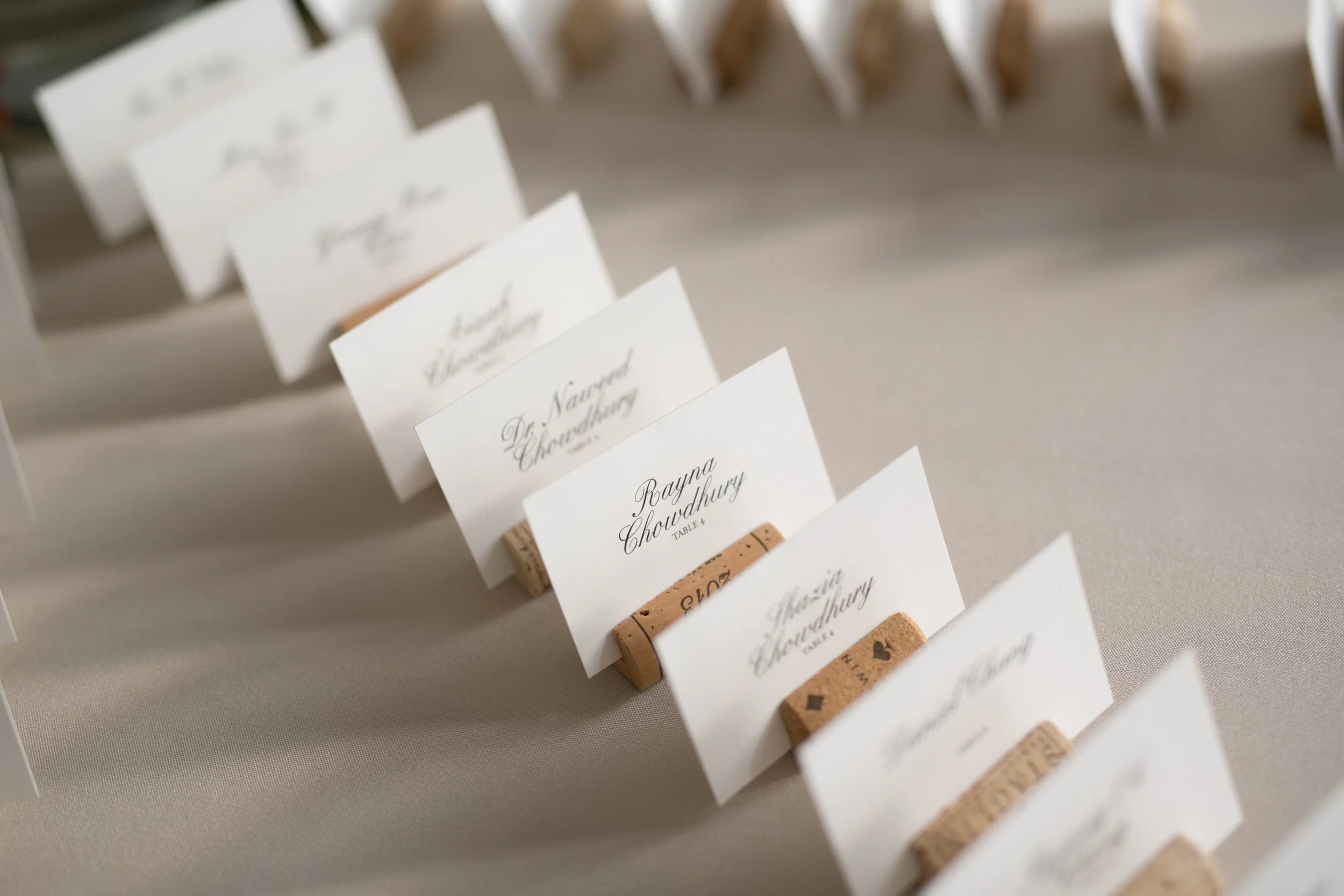 place cards at a table for wedding photographer for wedding