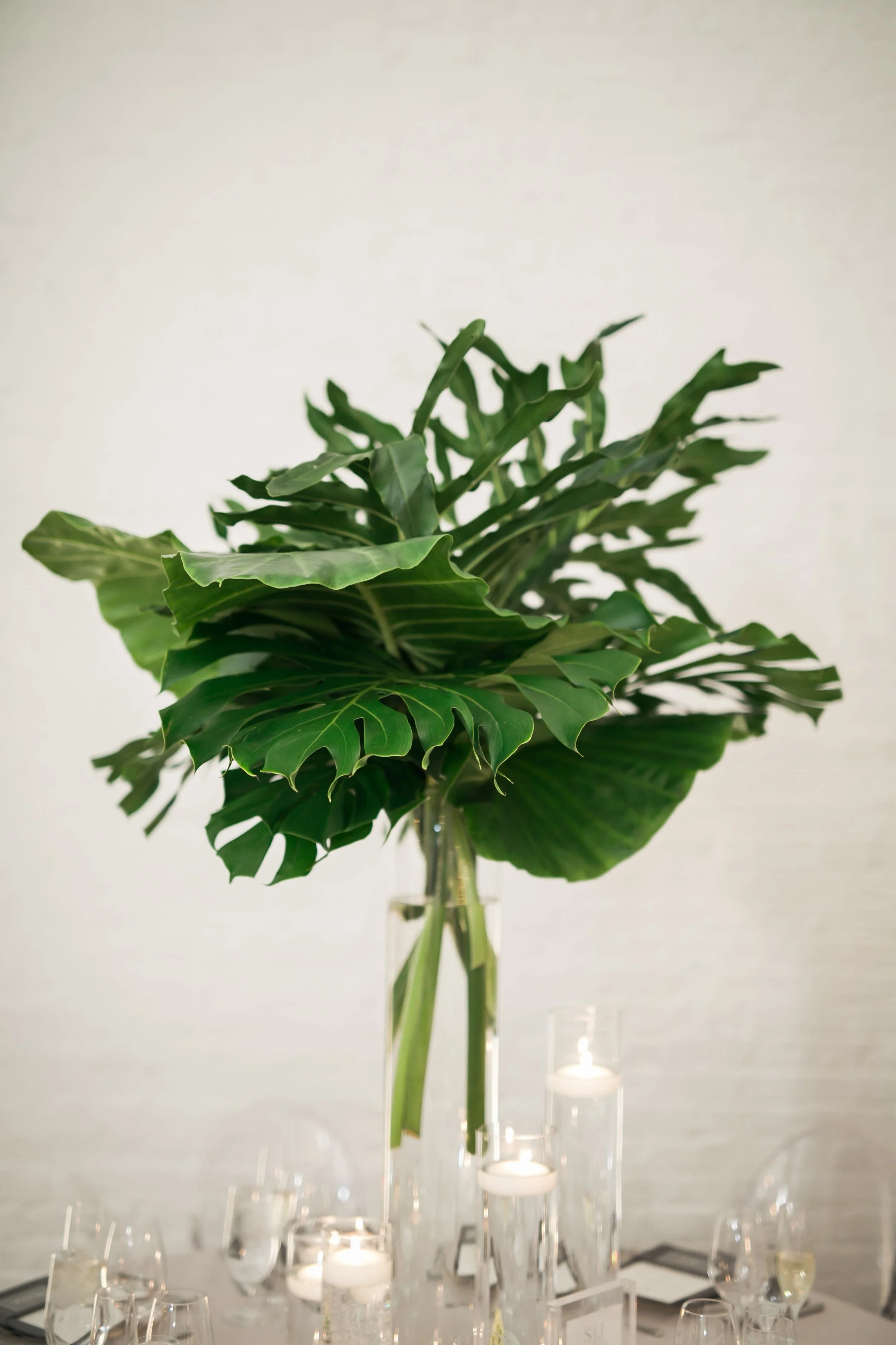 wedding reception venue six10 tables and centerpieces Chicago wedding photography near me 