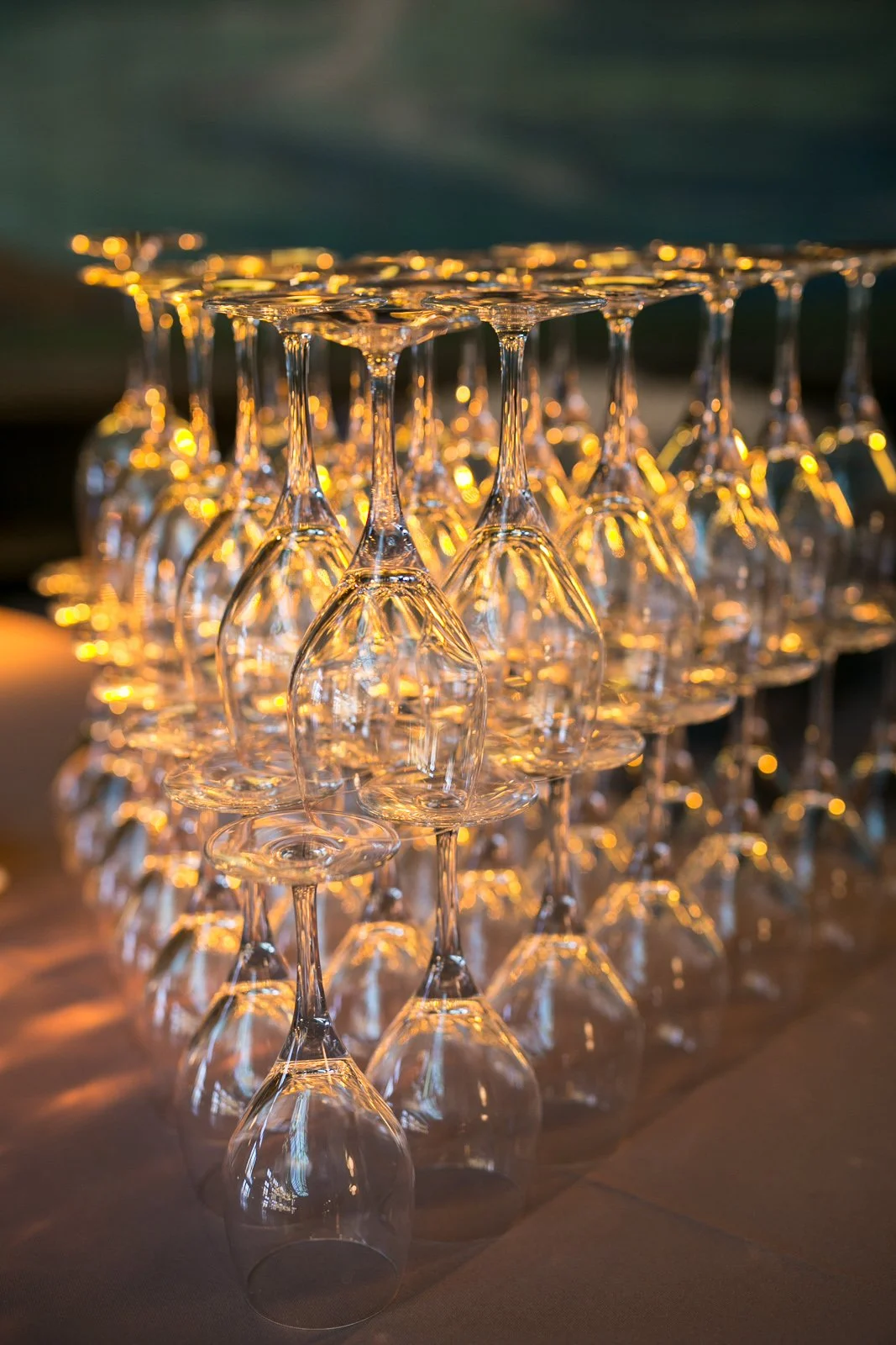 wedding reception wine glasses average wedding photographer cost