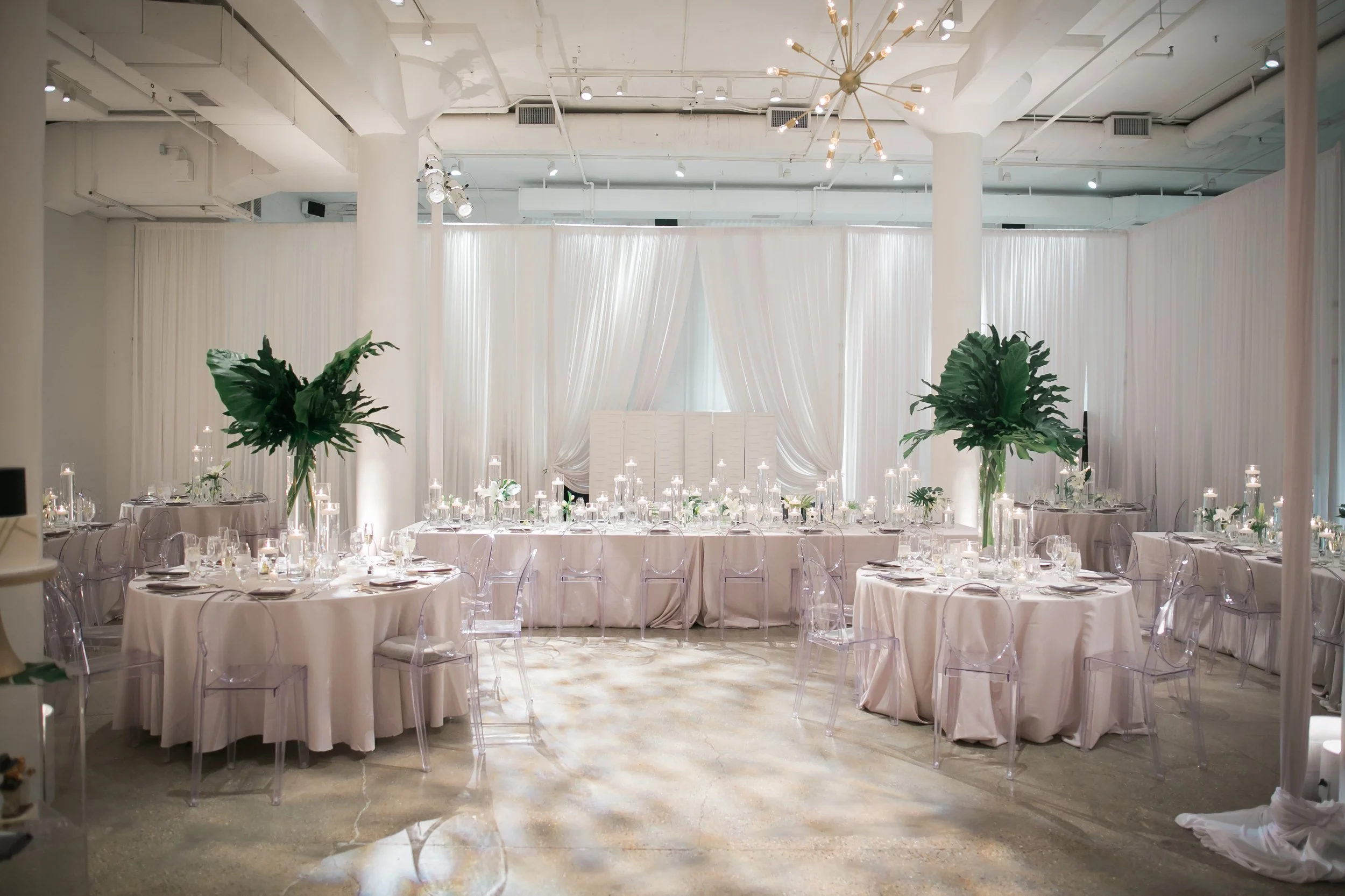 wedding reception venue six10 tables and centerpieces wedding photographer near me 