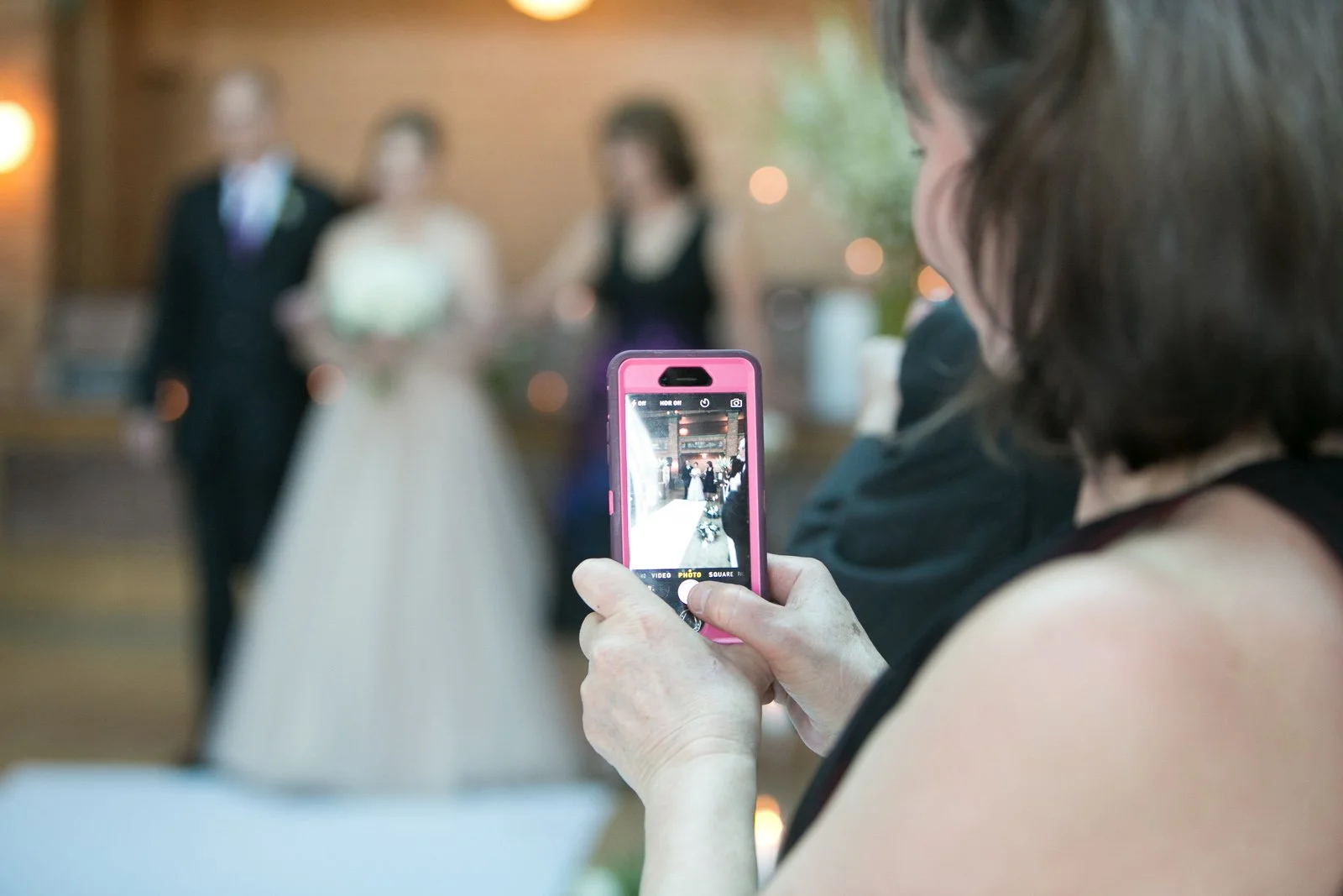 wedding bride walking down aisle with father chicago wedding photography