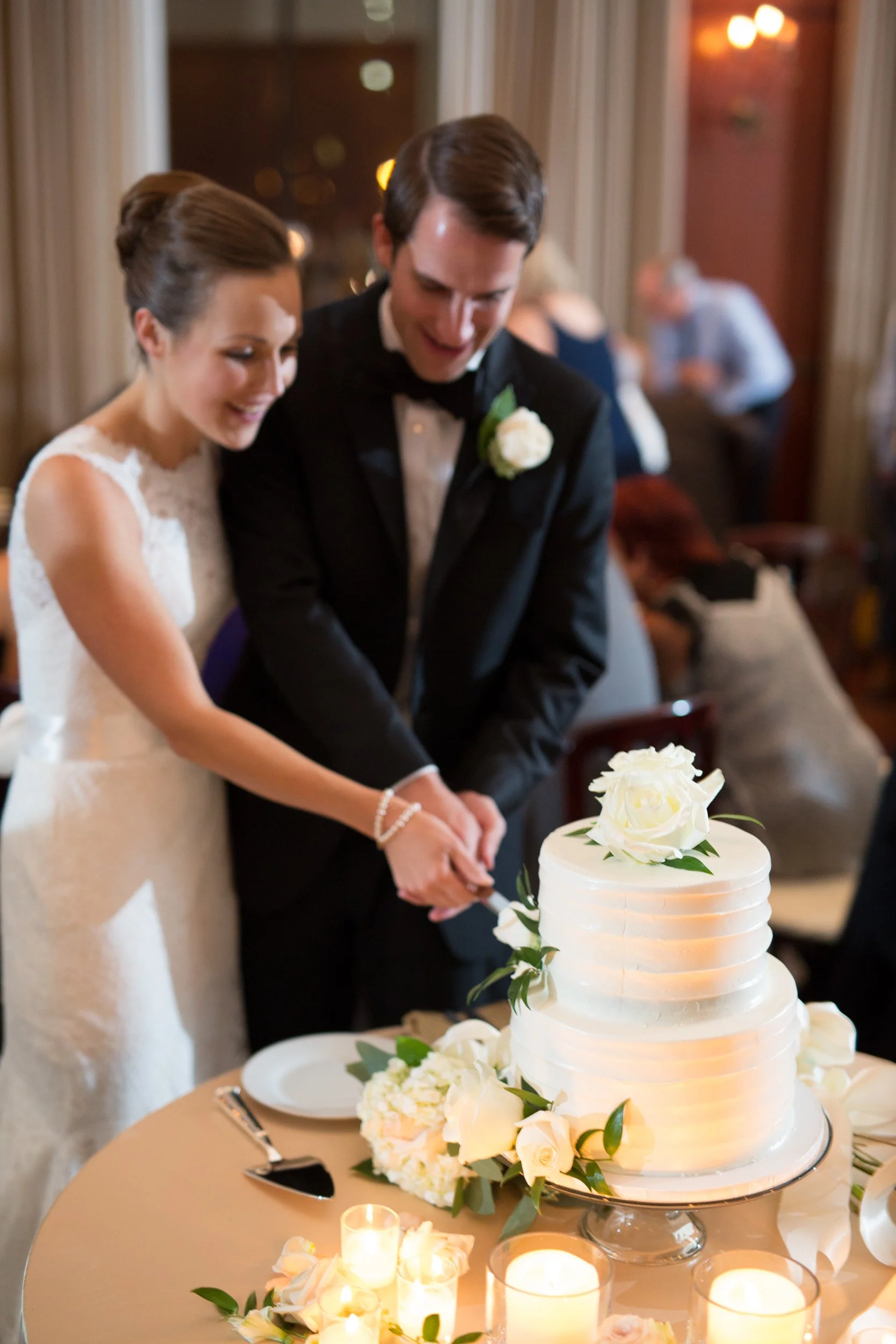 wedding photography, chicago wedding photographers, bridal portrait, newberry library weddings