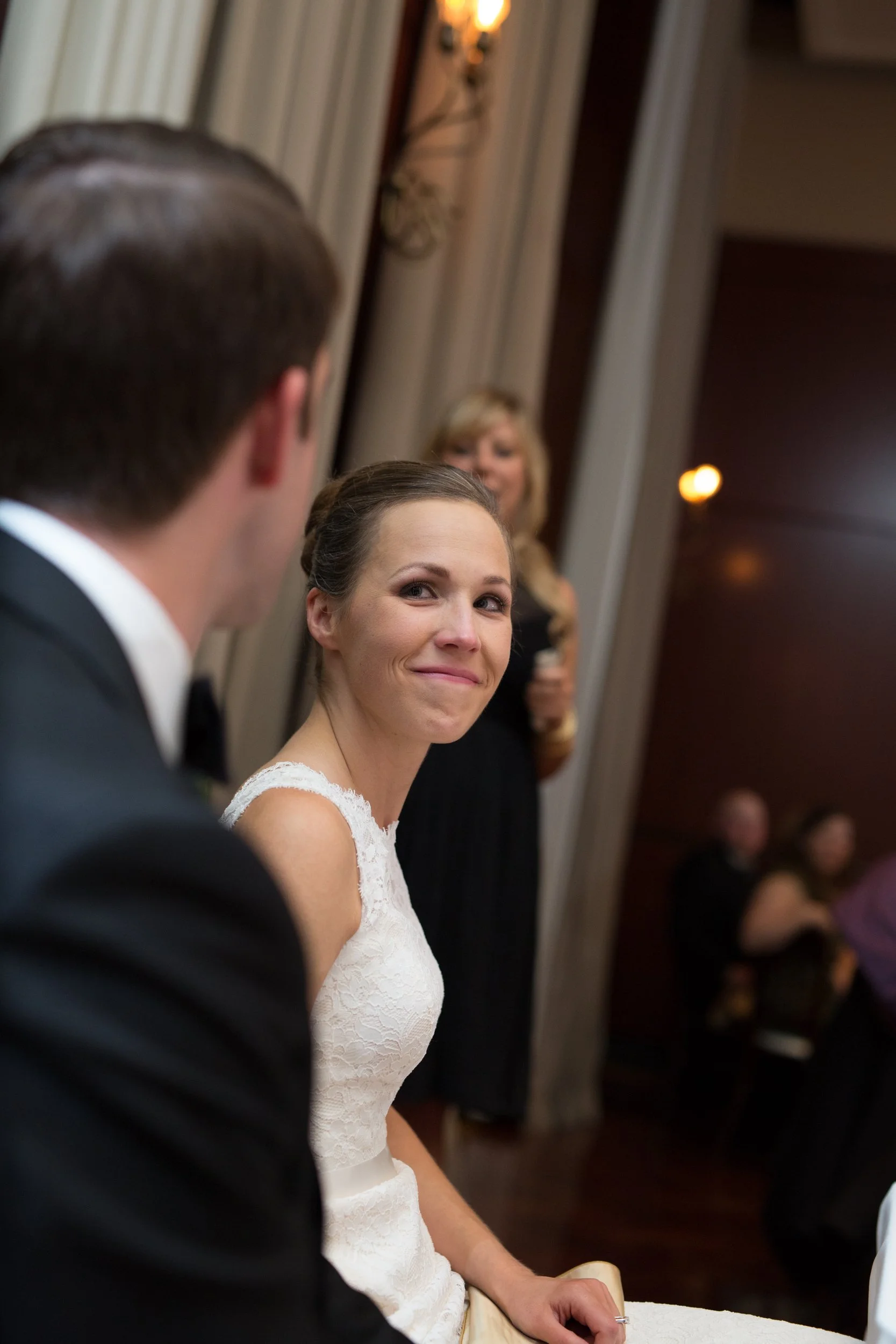 wedding photography, chicago wedding photographers, bridal portrait, newberry library weddings