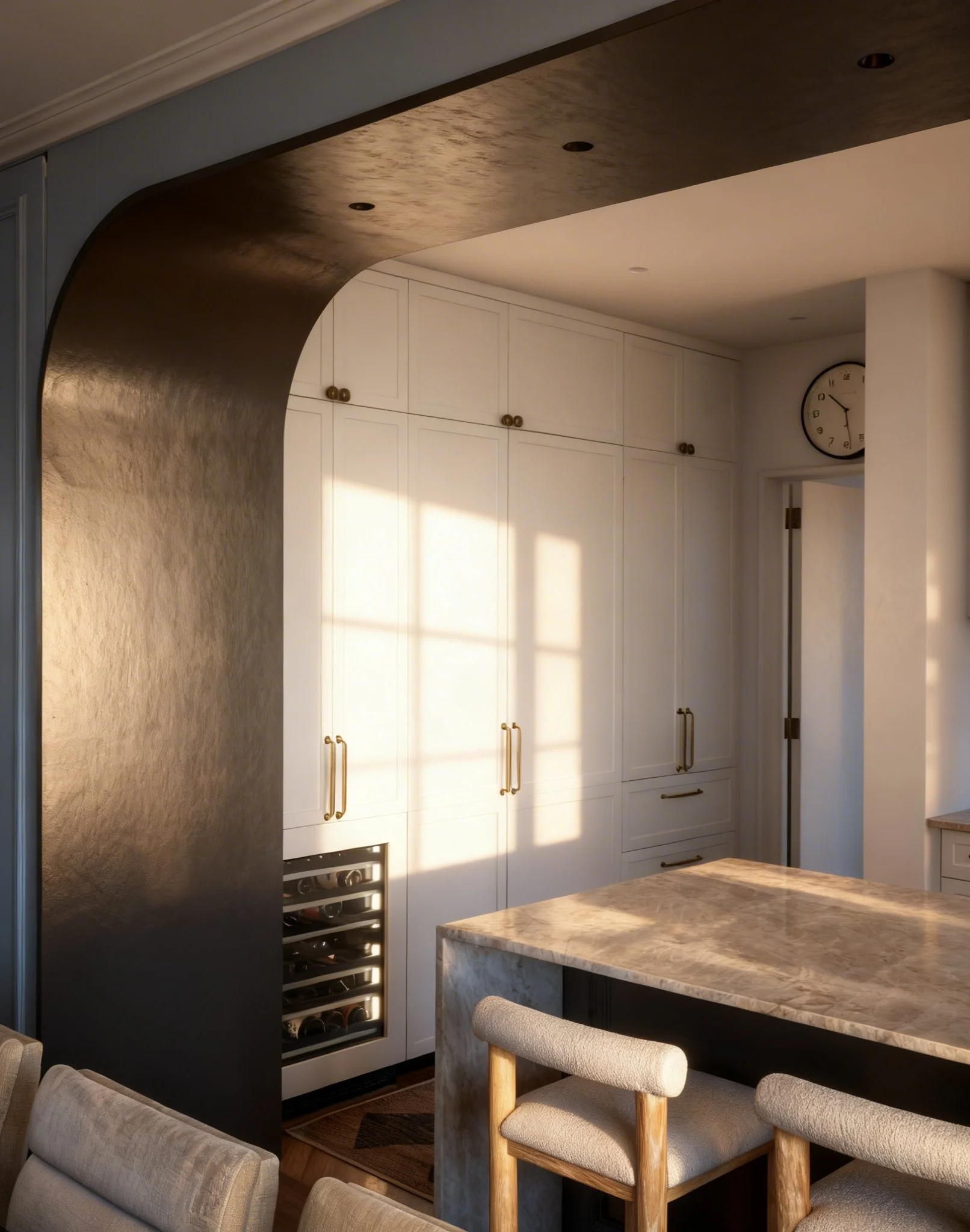 Sutton Place Apartment