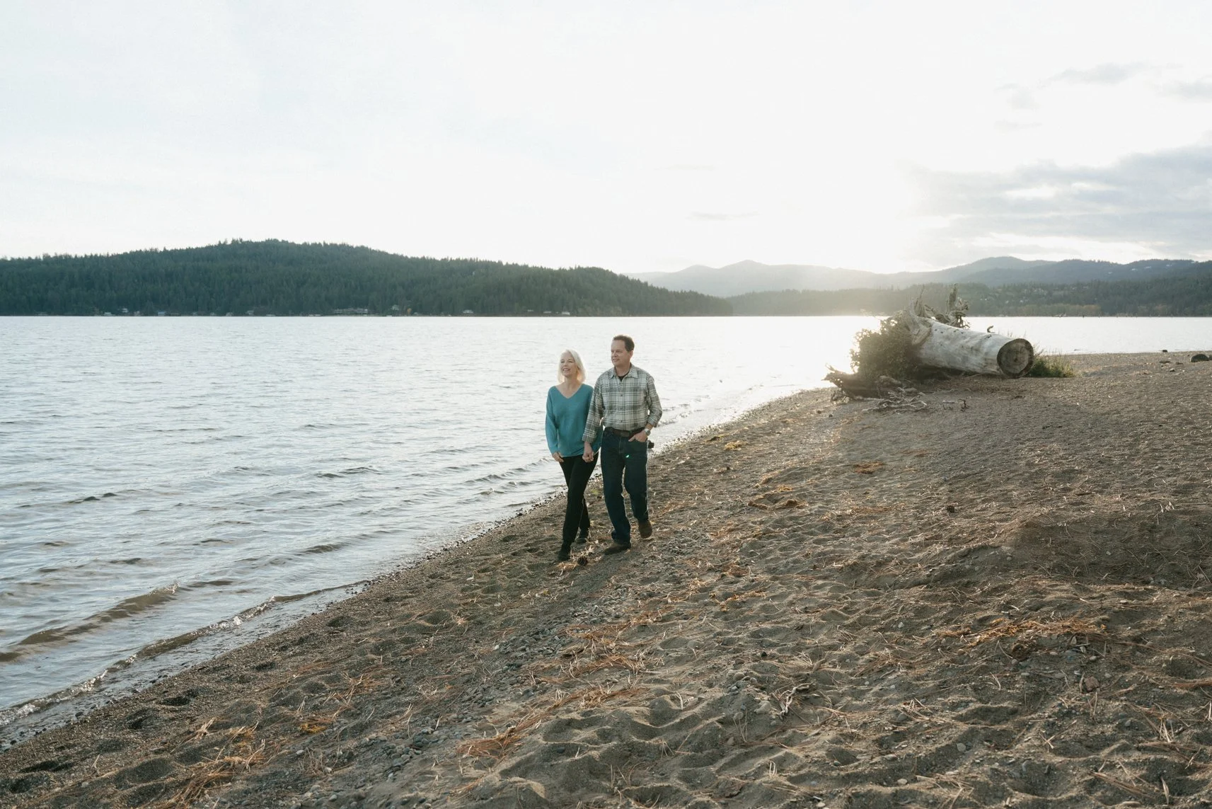 Coeur d'Alene Couples Photography - Tiana Olivia Photography016.jpg