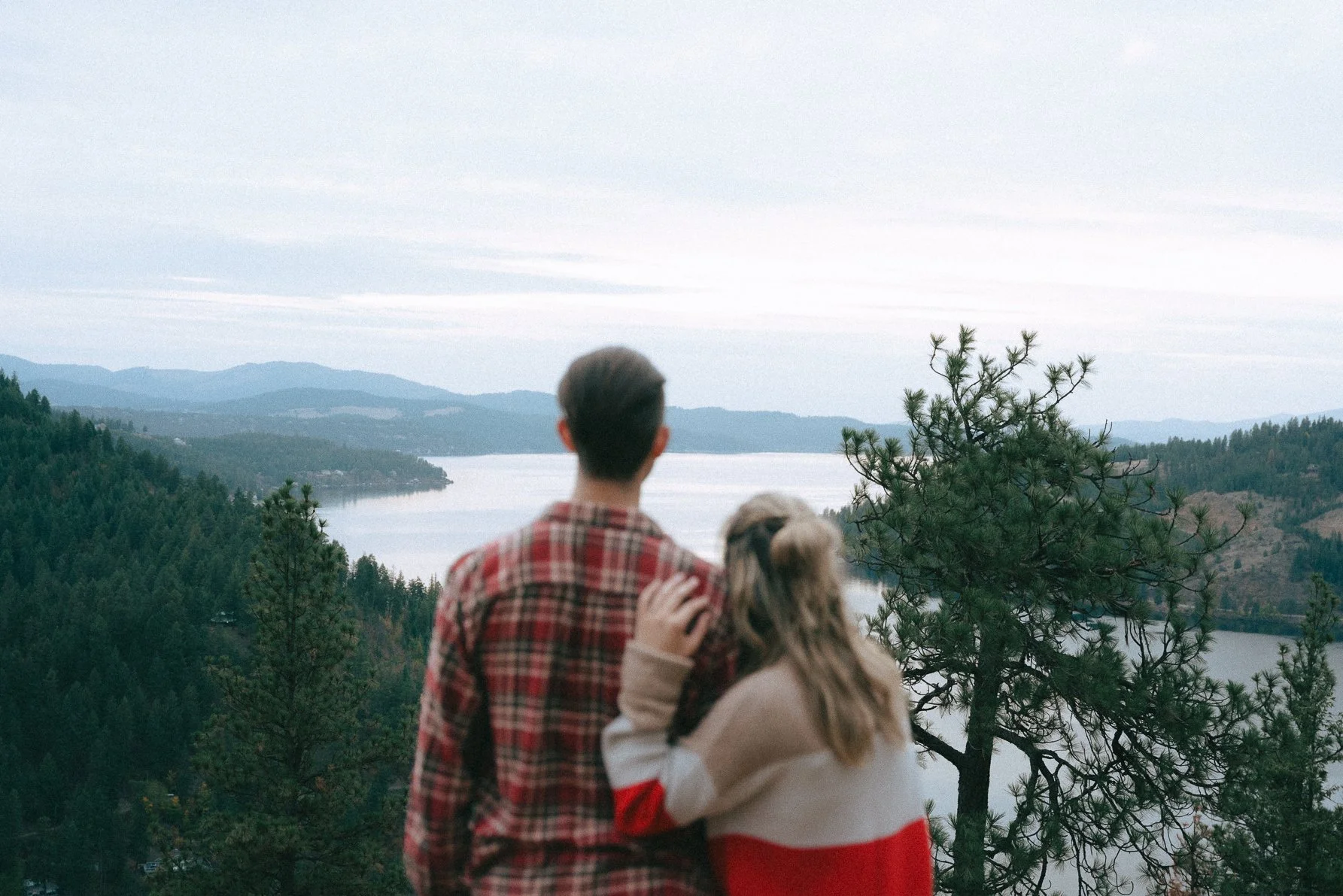 engagement photo locations in coeur d'alene