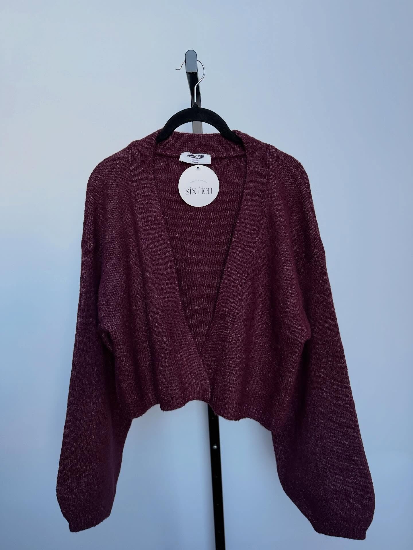 This open wrap cardigan is the definition of effortless style 🤍 Designed with a relaxed fit and cozy feel that drapes just right. Throw it on for casual days, dress it up for nights out, she does it all ✨

Available in sizes S-L / Retails for $35 ✨