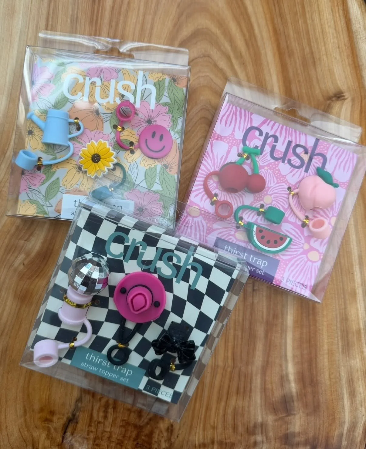 Sip in style with these adorable straw toppers ✨🍓 The easiest way to bring a little extra personality to your favorite cup!

 Available in 3 styles / Retails for $11 ✨