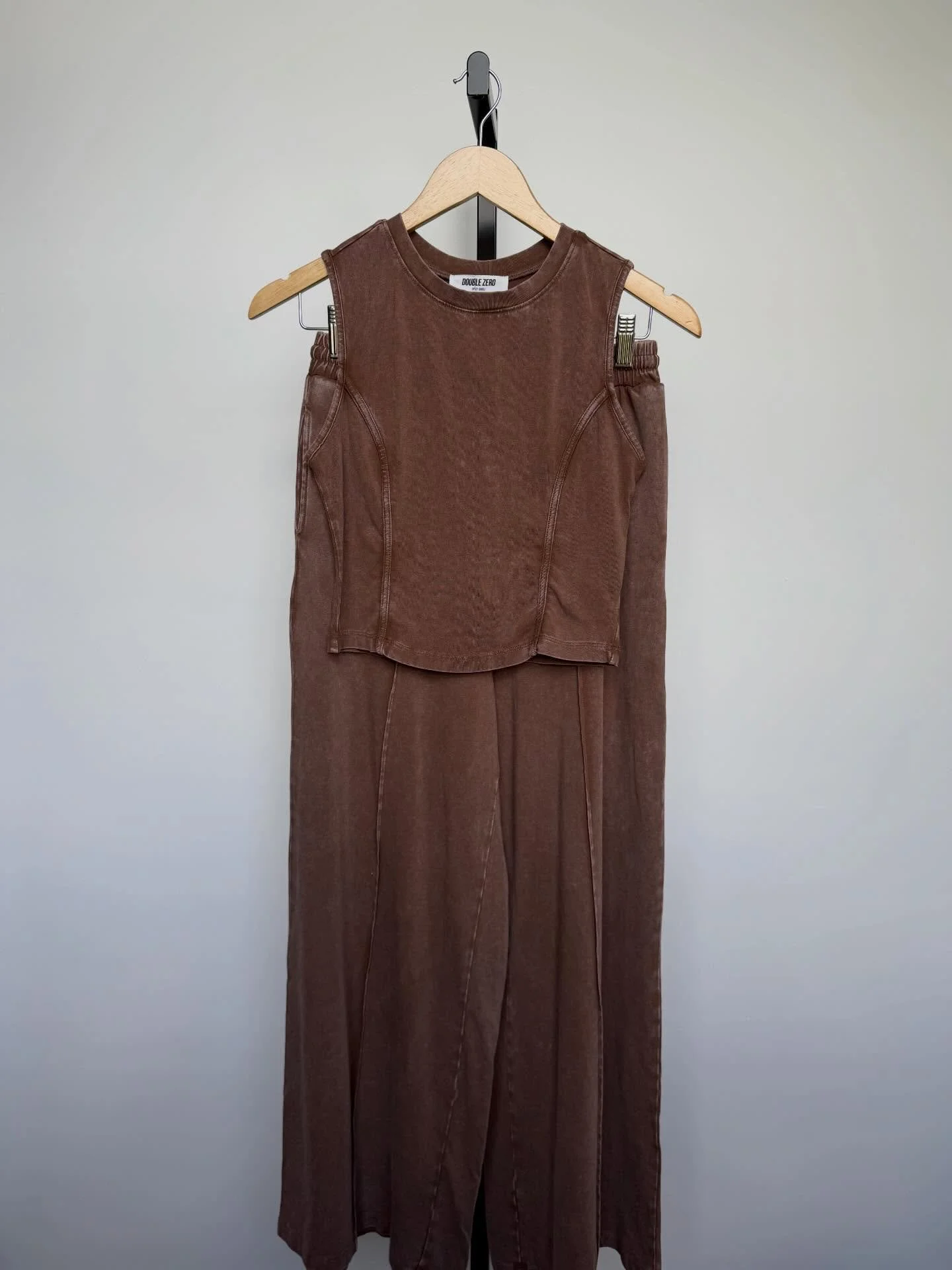 Meet your new go-to set ✨ Easy, buttery soft, flattering, and comfy enough to wear all day long! 

Available in 2 colors / Retails for $52 (sold as a set) ✨