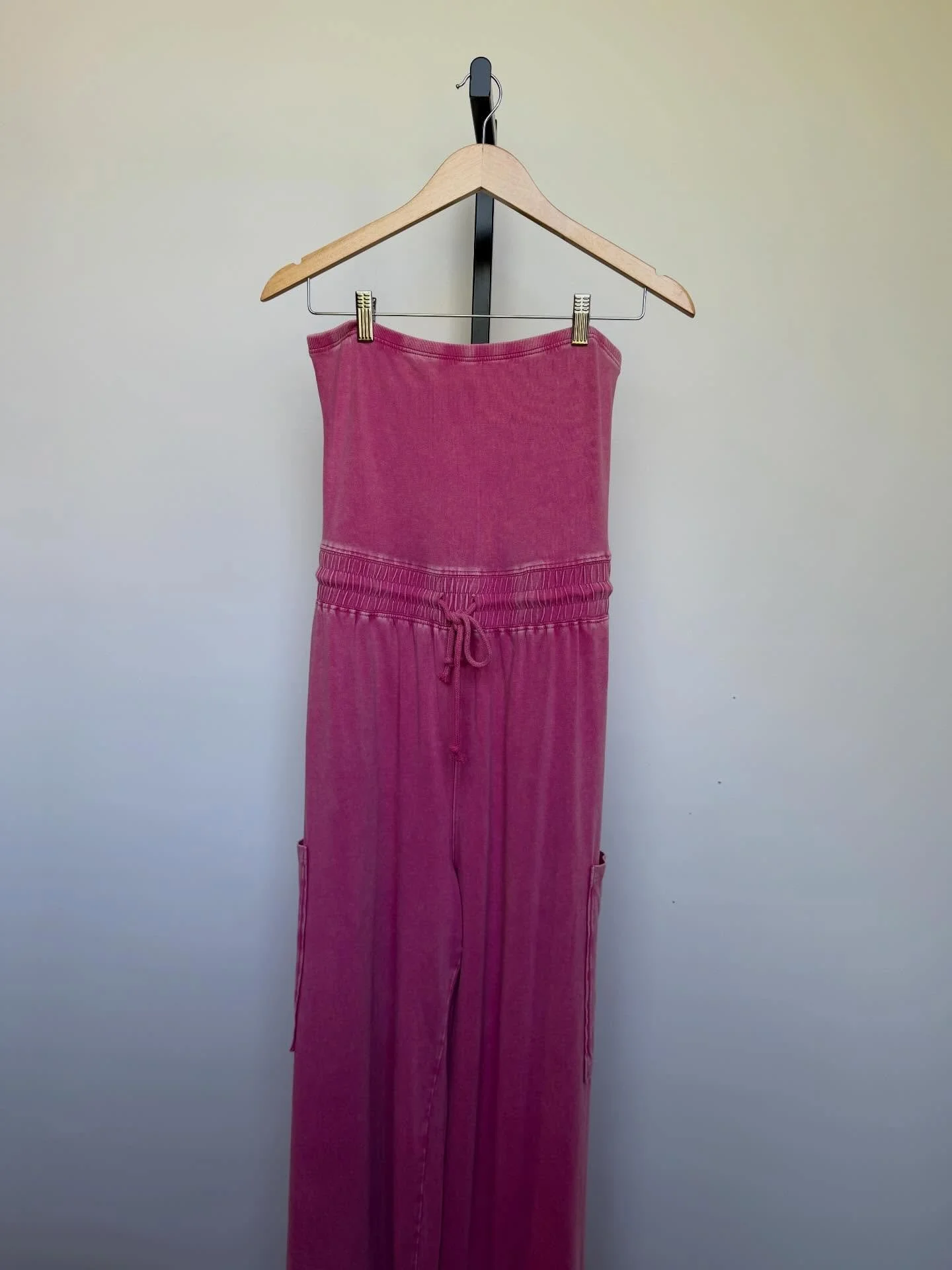 Your new summer staple just arrived 💗
We&rsquo;re loving this soft berry jumpsuit for its easy fit, drawstring waist, and relaxed feel. Dress it up with sandals and jewelry or keep it casual for an everyday look!

Available in sizes S-L / Retails fo